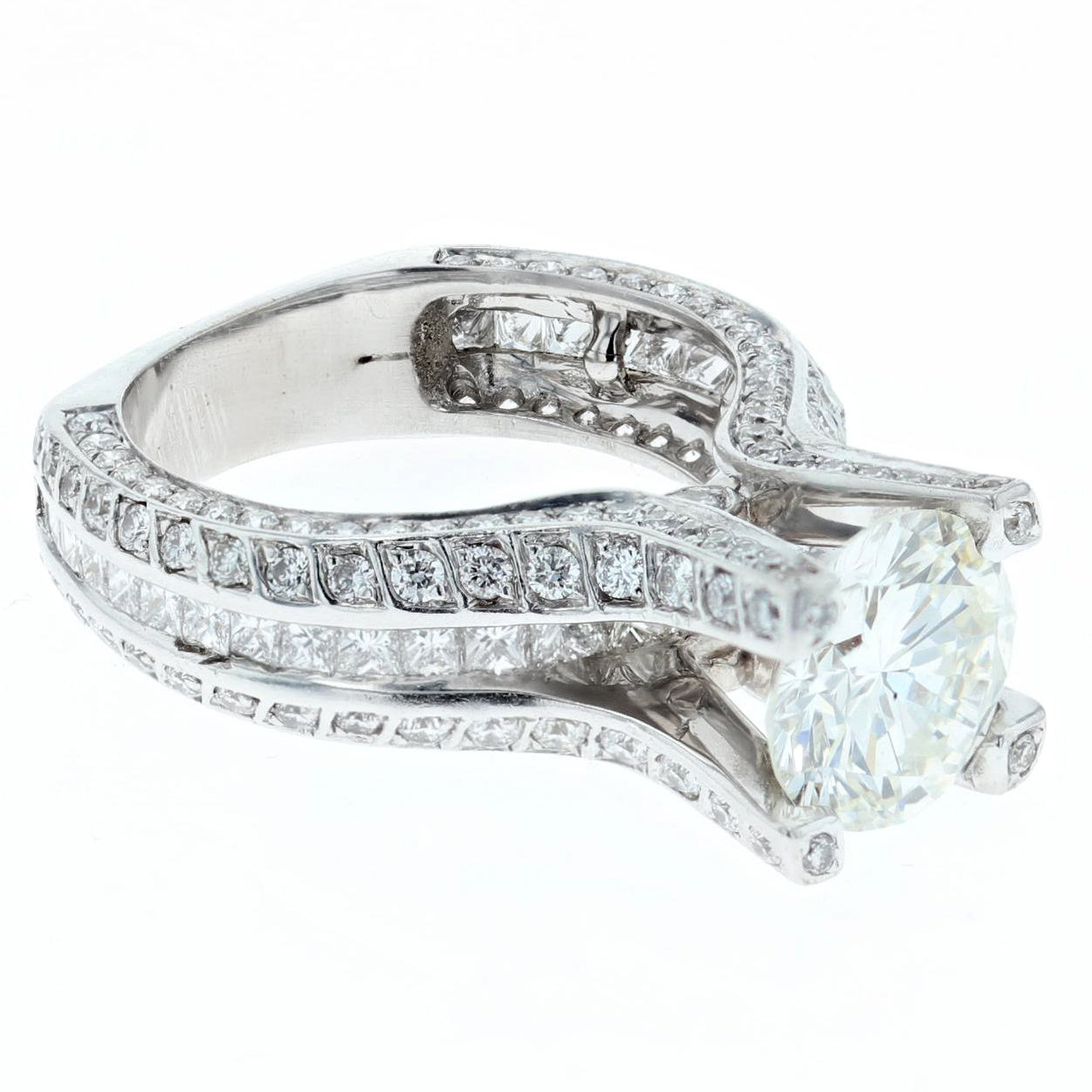 4.66ct/tw diamond engagement ring 14K white gold