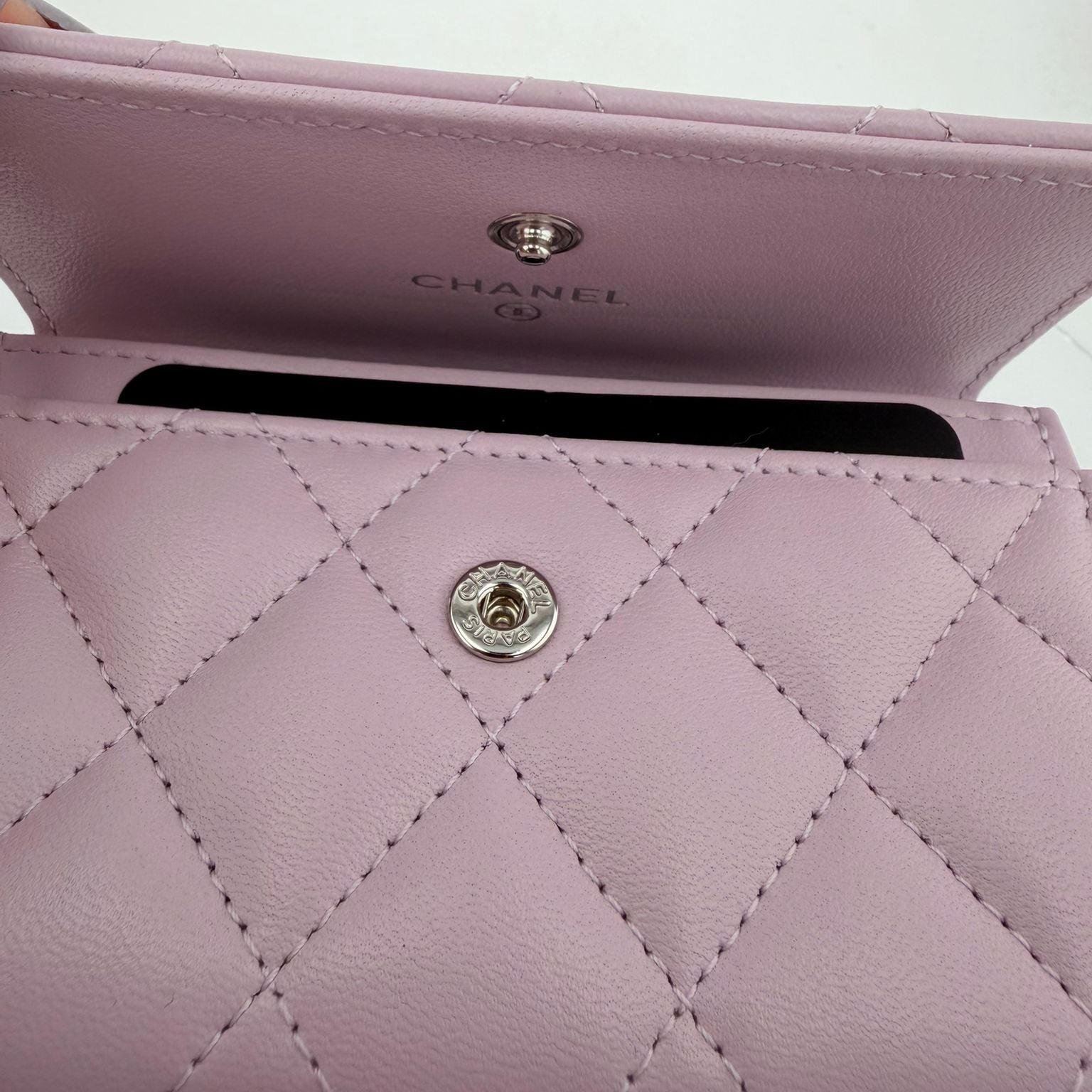 Chanel pink-purple wallet
