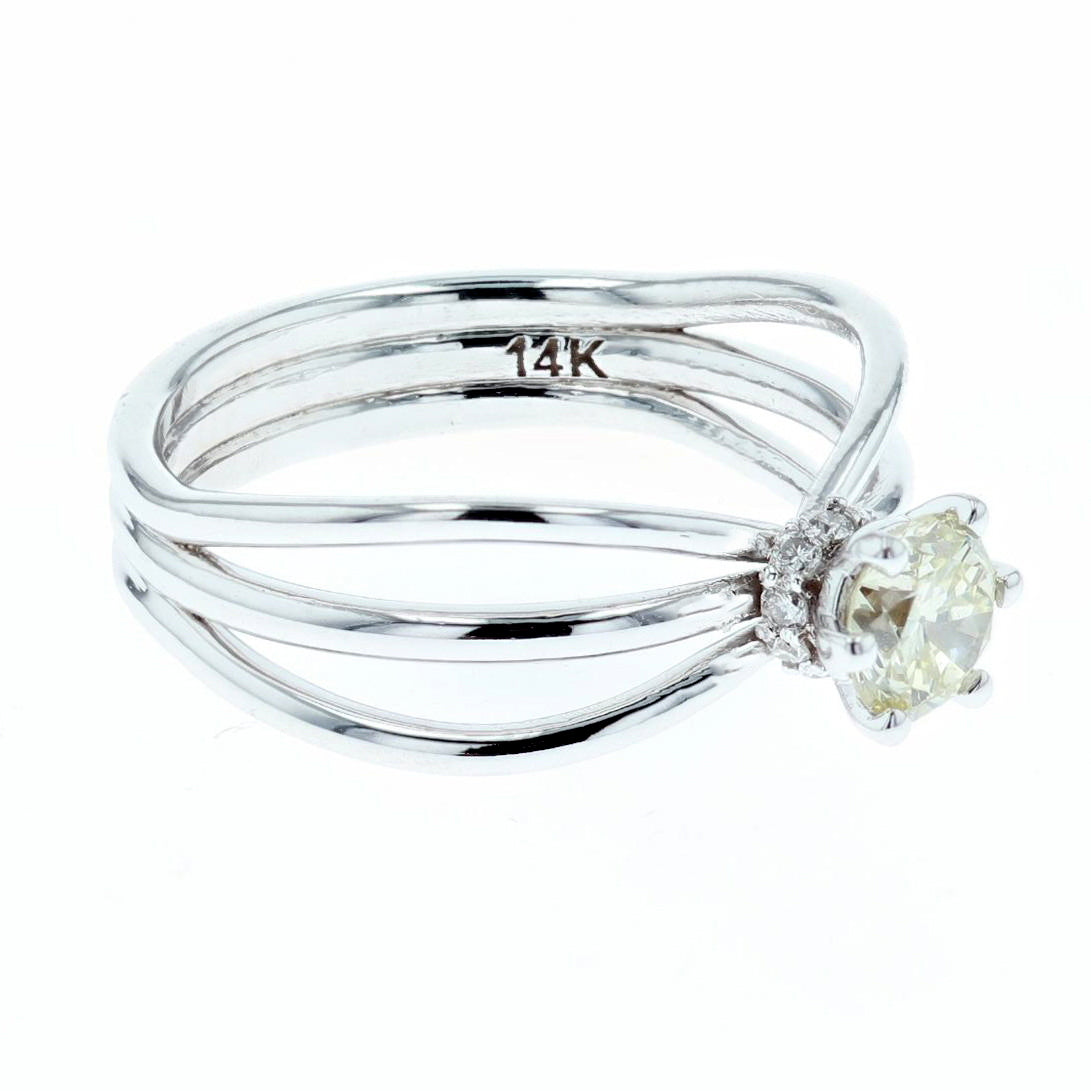 0.74ct/tw diamond engagement ring 14K white gold