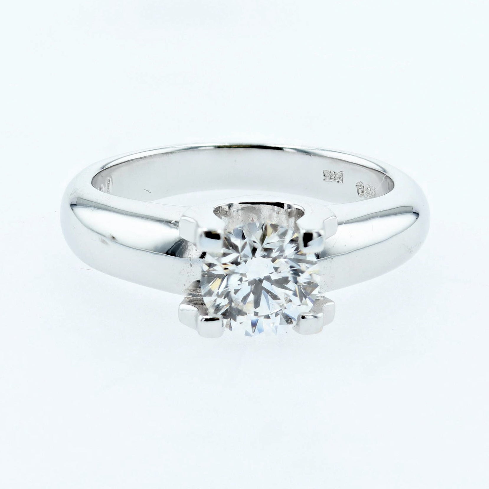 1.01CT Diamond Engagement Ring 18K