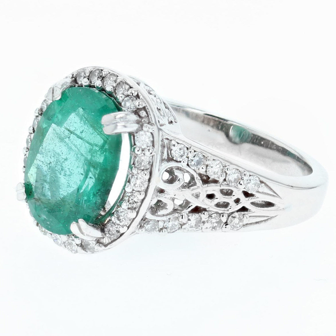 3.80ct oval cut emerald ring
