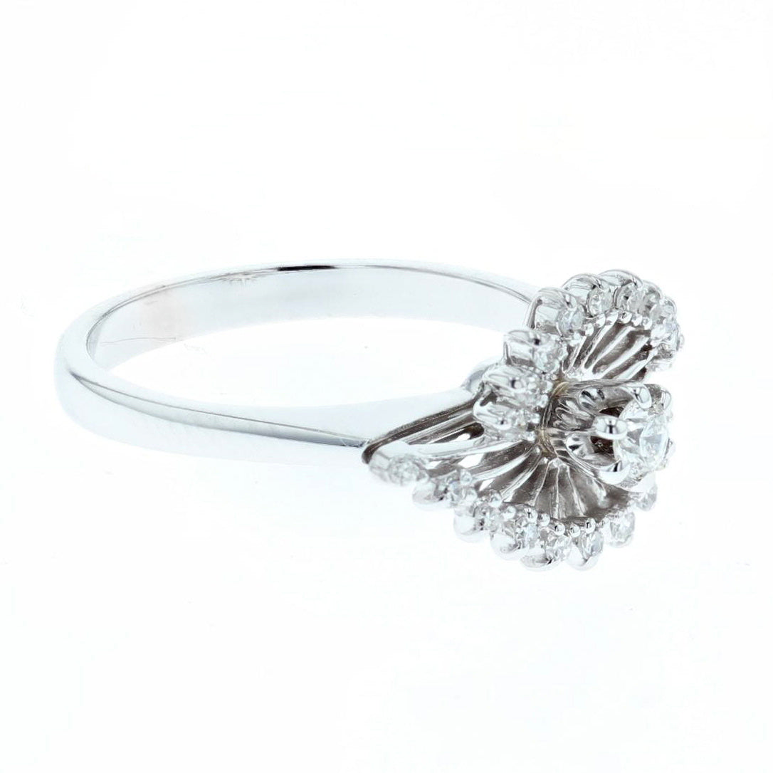 18K antique spoke style diamond ring 0.28ct/tw
